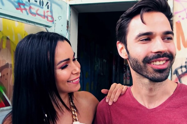 'Berlin'-Szene aus Jessy Jey - Outdoorsex in Berlin