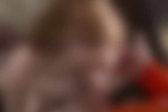 'Sklavin'-Szene aus Schüchterne Haushälterin gevögelt