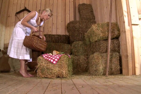 'Promis'-Szene aus Sweet Cat - Ravenous Blondes 2