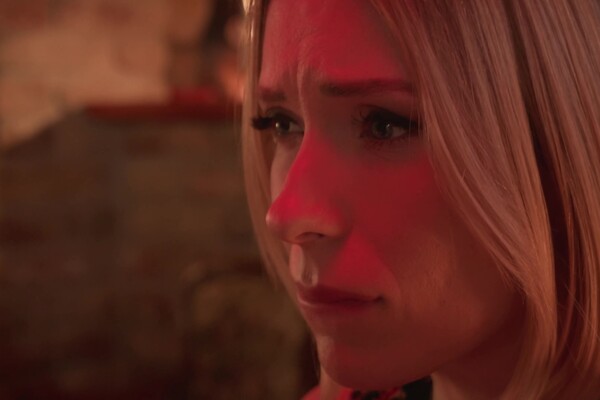 'Nonne'-Szene aus Angelika Grays & Kitana Lure - The Power Of Lust