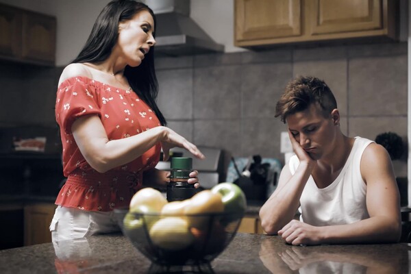 'Premium'-Szene aus Krissy Lynn & Reagan Foxx - The Best Of Forbidden Scenes 21