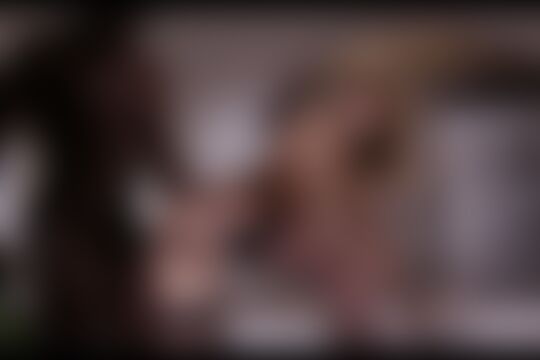 'BBC'-Szene aus Mona Wales - Interracial MILFs 2