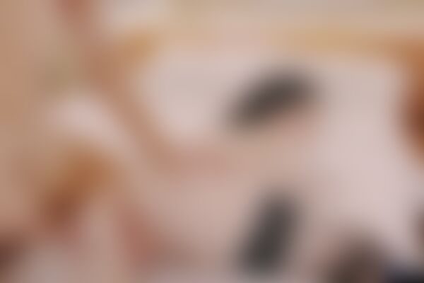 'Spanking'-Szene aus Evelyn Claire - Spark