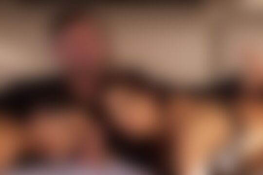 'Orgy'-Szene aus Das ultra heiße Babe Megan Rain und ihre unglaublichen Freundinnen teilen sich einen Kerl