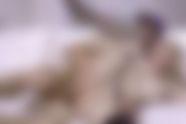 'Christmas'-Szene aus Chris Strokes - The MILF Experience 5: Christie Stevens