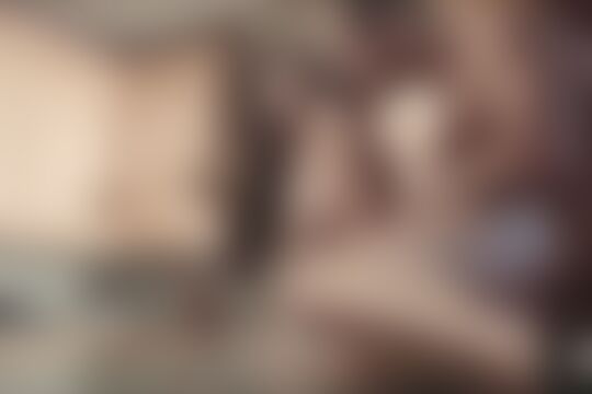 'Küche'-Szene aus Die unglaubliche Klassefrau India Summer hat heißen verbotenen Sex in ihrer Küche