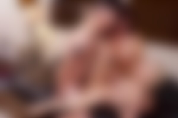 'Domina'-Szene aus Braylin Bailey & Syren De Mer - Mom's Guide to Sex 19