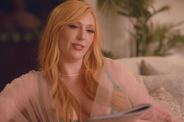 'Exotisch'-Szene aus Lauren Phillips - MILF IR Fantasies