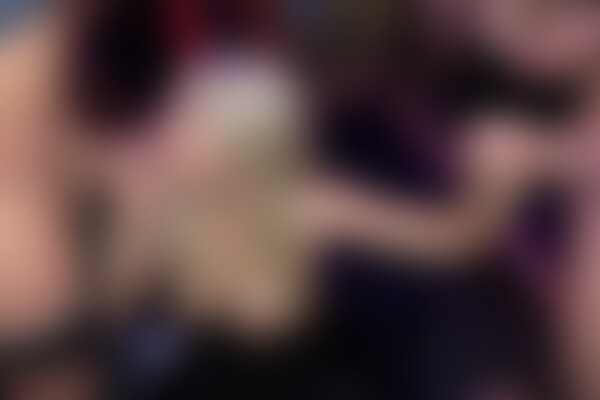 'Pärchentausch'-Szene aus Daynia Special 13: Zum Fickbesuch im Swingerclub (German Love) Szene 1