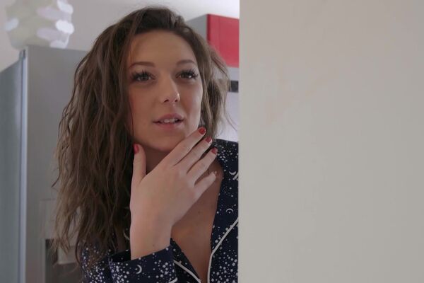 'BBW'-Szene aus Isabella De Laa & Stacy Cruz - Dick Sucking Doubles 9