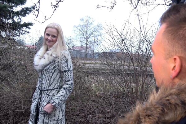 'Bus'-Szene aus Cum For A Ride (Breed Bus) Szene 2