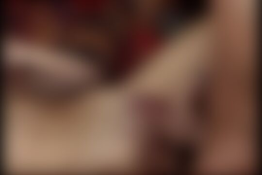 'Disco'-Szene aus Martina - Geile Hasen - Feuchte Muschis