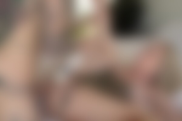 'Missionarsstellung'-Szene aus Emma Starletto - Creamed 3