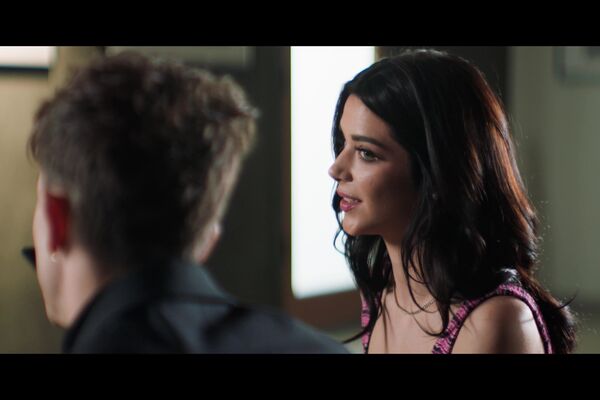 'Exotisch'-Szene aus Jade Maris - Lithe