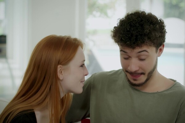 'Pärchentausch'-Szene aus Madi Collins - Hot Wife Swap