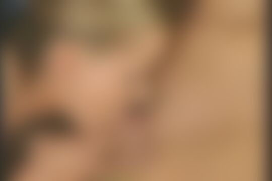 'Sauna'-Szene aus Zwei Lesben lassen es in der Sauna krachen