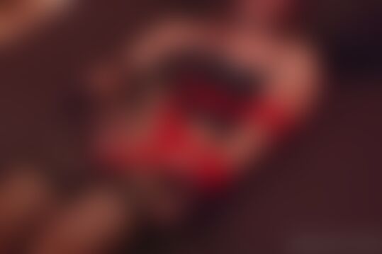 'Fickmaschine'-Szene aus Sissy Education 5: Fickmaschinen (Amator) Szene 2