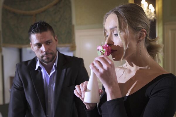 'Hochzeit'-Szene aus Angelika Grays - A Sexy Wedding Planner