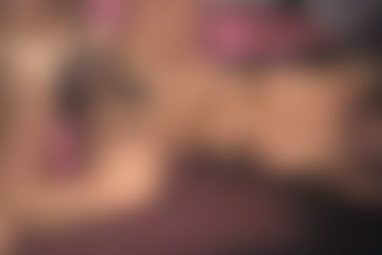 'Kostüm'-Szene aus Märchenhafter Dreier