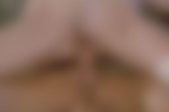 'Kostüm'-Szene aus Zwei Rokoko Schönheiten für den Maestro