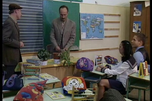 'Rauchen'-Szene aus Diana Madison & Mari Lee - Schultag