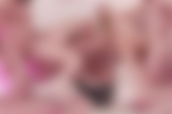 'Latex'-Szene aus Jade Venus - Aubrey Kate’s Dollhouse Dungeon