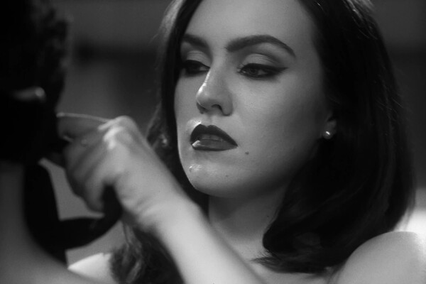 'Park'-Szene aus Freya Parker - Seductions 2