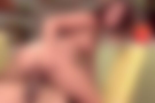 'Küche'-Szene aus Die junge Kaci Starr arschgefickt in der Küche ihrer Eltern