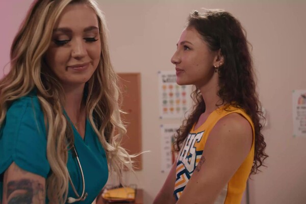 'Office'-Szene aus Kendra Sunderland & Liz Jordan - Free-Use Furniture