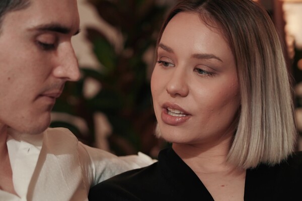 'Cheating'-Szene aus Barbie Brill - Cuckold Confessions