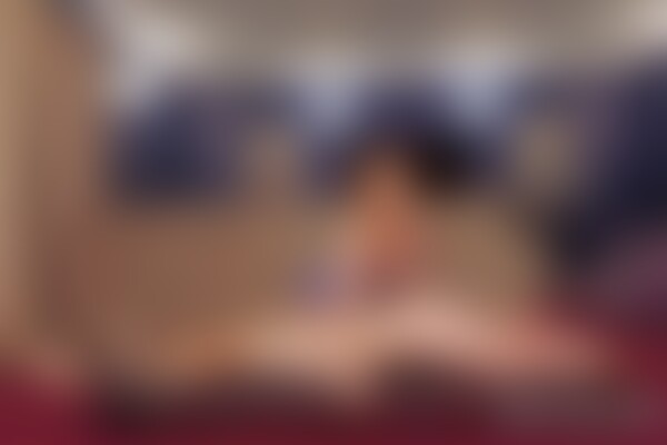 'Hawk Tuah'-Szene aus Amber Ivy, Helena Locke & Kat Dior - Beg To Cum 3