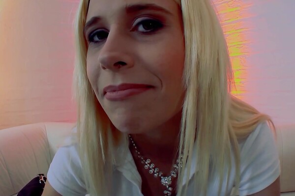 'Nippel'-Szene aus Lange Nippel (Fun Picture) Szene 2