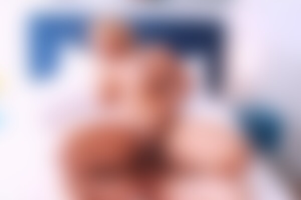 'Curvy'-Szene aus Tia Maria - Slim, Super-Stacked & Horny For Dick