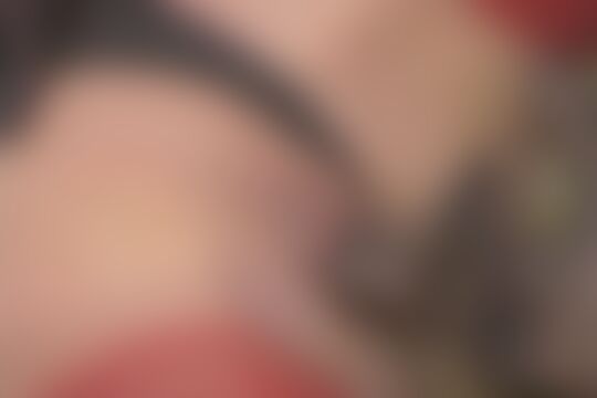 'Lesbensex'-Szene aus Mit drei geilen Nylon Lesben in der Badewanne