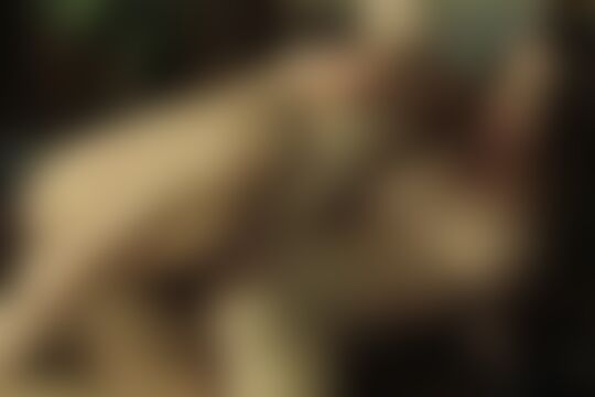 'Militär'-Szene aus Raven Alexis - Top Guns + 1 Blu-ray Combo Pack