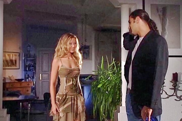 'Italienisch'-Szene aus Die bezaubernde Tyra Misoux von italienischem Hengst bestiegen