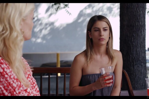 'Escort'-Szene aus Charlotte Stokely & Kristen Scott - All About Lesbians