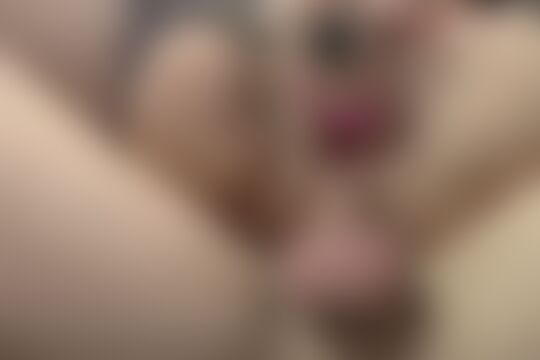 'Rocco Siffredi'-Szene aus Die Prachtblondine Angel Wicky trägt edle Wäsche und ist spitz wie Sau ...