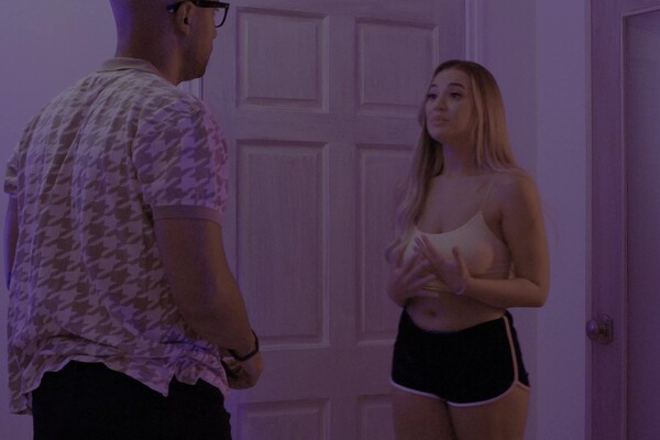 'Geld'-Szene aus Blake Blossom - Cheerleaders Behaving Badly