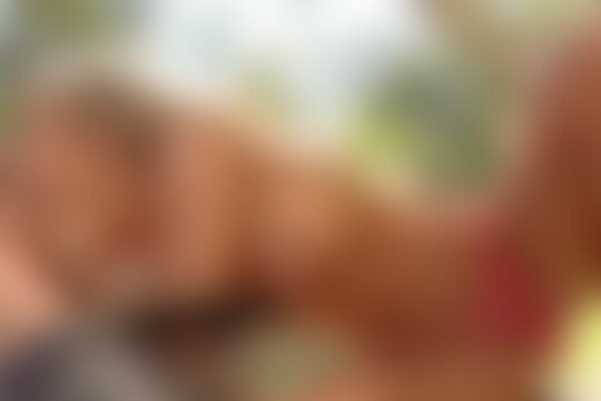 'Auto'-Szene aus Sexy Cop Samantha Saint auf Auto gebumst