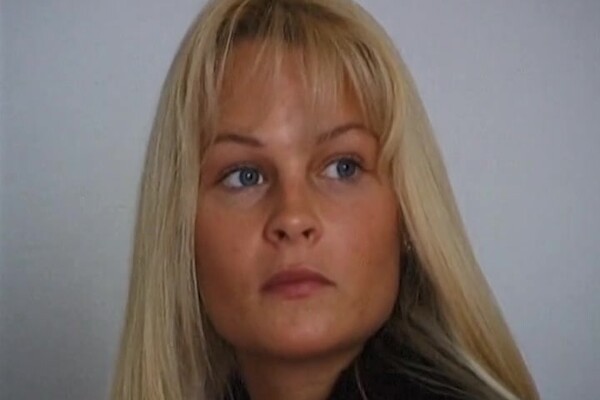 'Geburtstag'-Szene aus Nikki Anderson - 50th Anniversary: 1995-1997