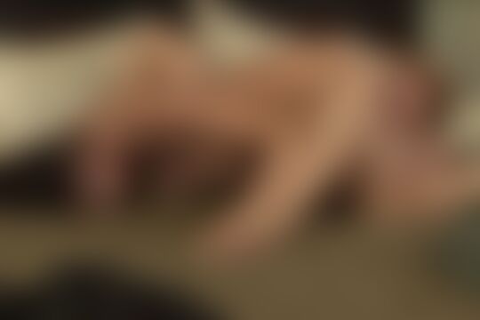 'Office'-Szene aus Dana Dearmond & Deauxma - Lesbian Office Seductions 2