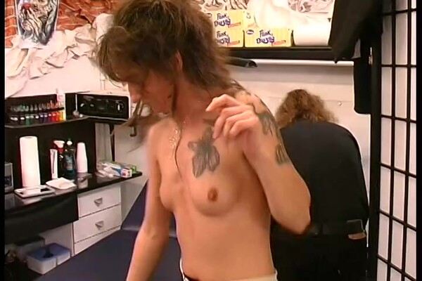 'Tattoo'-Szene aus Cassandra Lord - Exklusiv Tattoo 2