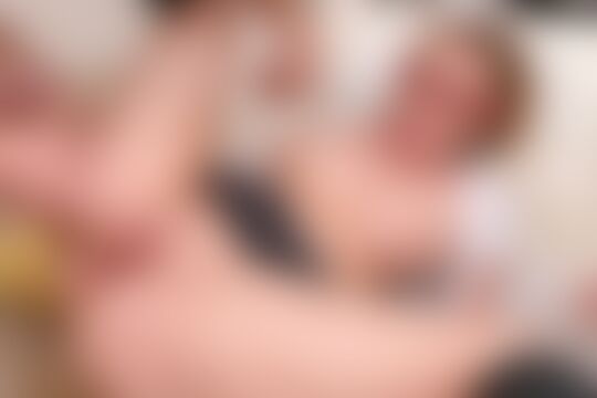 'Nerd'-Szene aus Blair Williams & Harley Jade - Nerdy Girls 2