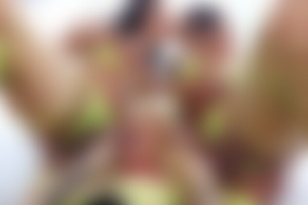 'Zierlich'-Szene aus Elise Rodrigues, Grazyeli Silva & Kyra Sex - Transgressive 26