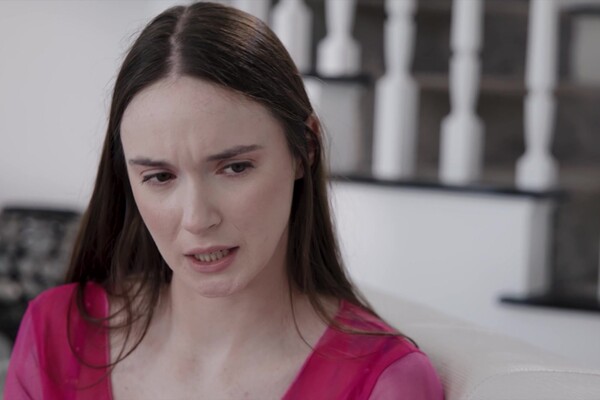 'Curvy'-Szene aus Hazel Moore - Big Dick Surprise