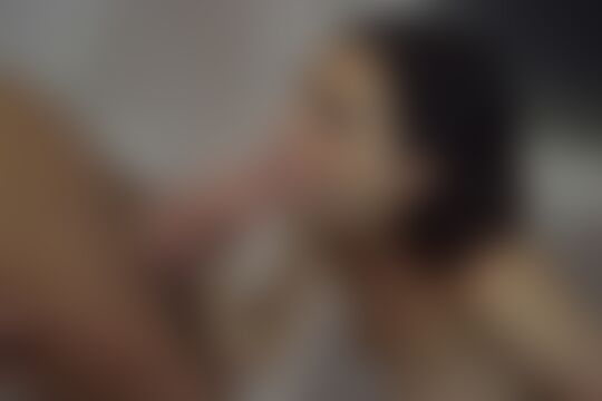 'Blasen'-Szene aus Geiler Blowjob unter der Dusche