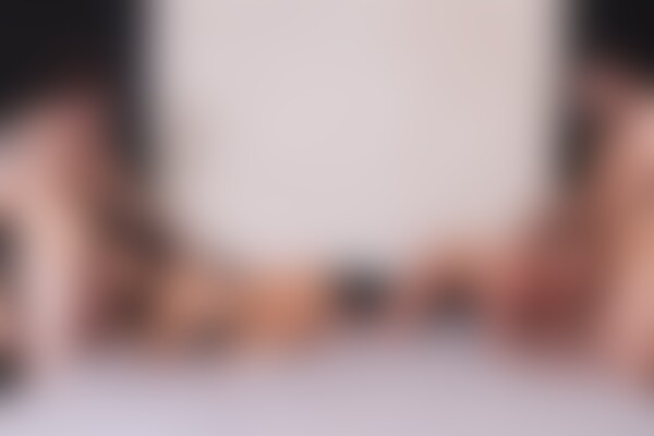 'Urlaub'-Szene aus Bianca Bangs & Chloe Rose - Daughter Swap 15