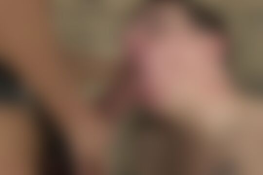 'Pegging'-Szene aus Chloe Amour - Pegging 8