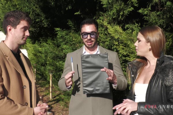 'Fingern'-Szene aus Alexis Crystal - Double Penetration Temptation 5